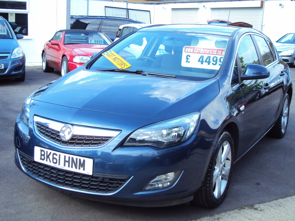 Vauxhall Astra SRI New Shape LOW Miles with Service
